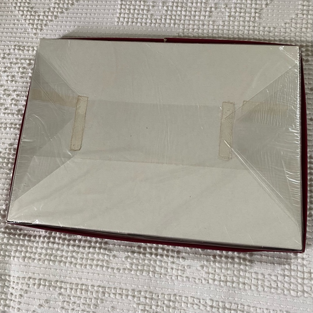 NIB 2 Dreamweave Cotton Pillowcases Made in Ireland Pink White - Picture 6 of 9